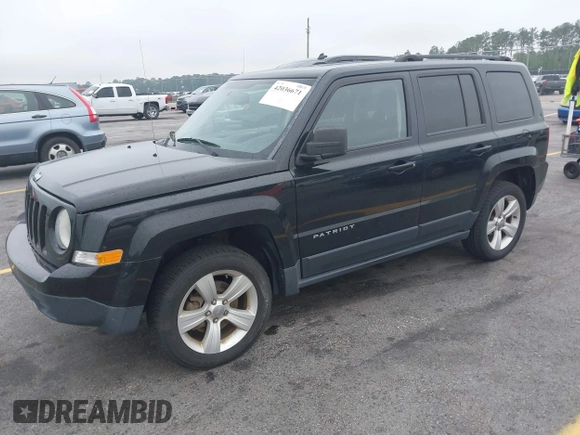 2014 Jeep Patriot Latitude with VIN 1C4NJRFB7ED713462, listed as a IAAI auction lot 42036671 with 116,276 mi miles. Bid and sale history available at carsss.com. Image 2.