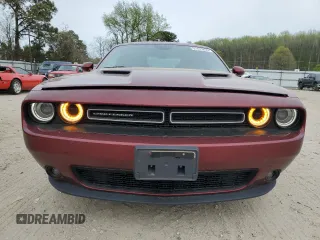 2020 Dodge Challenger SXT with VIN 2C3CDZAG8LH206771, listed as a Copart auction lot 51473835 with 20,225 mi miles and Salvage Title. Bid and sale history available at DreamBid. Image 5.