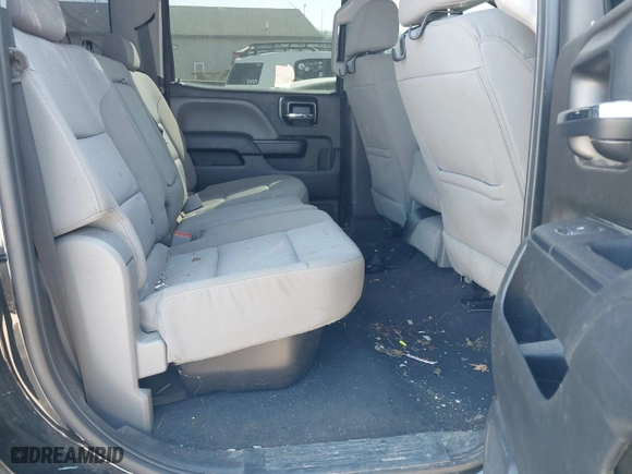 2018 Chevrolet Silverado 1500 Custom with VIN 3GCUKPEC4JG552699, listed as a IAAI auction lot 41774257 with 131,916 mi miles. Bid and sale history available at carsss.com. Image 8.