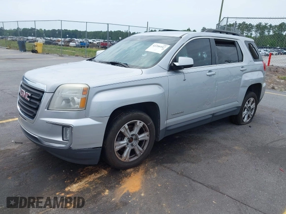 2017 GMC Terrain SLE z VIN 2GKFLNE33H6185704, wystawiony jako IAAI lot #42286447 z przebiegiem 144 174 mil mil oraz . Historia ofert i sprzedaży dostępna na DreamBid. Obrazek 2.