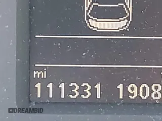 2013 Volkswagen Passat SE z VIN 1VWBH7A39DC048956, wystawiony jako IAAI lot #42039394 z przebiegiem 111 331 mil mil oraz . Historia ofert i sprzedaży dostępna na DreamBid. Obrazek 16.