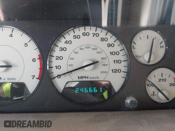 2002 Jeep Grand Cherokee Limited with VIN 1J8GX58N32C130002, listed as a IAAI auction lot 42179840 with 246,661 mi miles and . Bid and sale history available at DreamBid. Image 7.