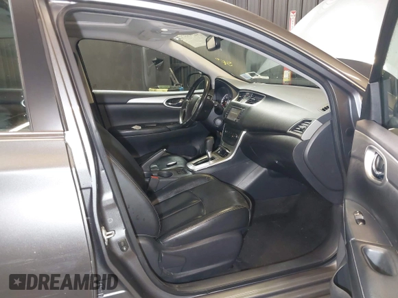 2015 Nissan Sentra SL z VIN 3N1AB7AP3FY345821, wystawiony jako IAAI lot #42319371 z przebiegiem 66 983 mil mil oraz . Historia ofert i sprzedaży dostępna na DreamBid. Obrazek 5.