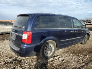2012 Chrysler Town & Country Touring-L with VIN 2C4RC1CG2CR414002, listed as a Copart auction lot 41815005 with 137,662 mi miles and Salvage Title. Bid and sale history available at carsss.com. Image 3.