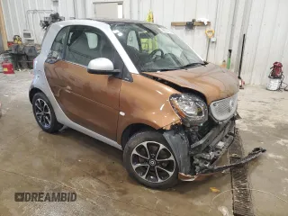 2016 Smart fortwo Passion with VIN WMEFJ5DA1GK076351, listed as a Copart auction lot 48935285 with 45,277 mi miles and Non Repairable. Bid and sale history available at DreamBid. Image 4.