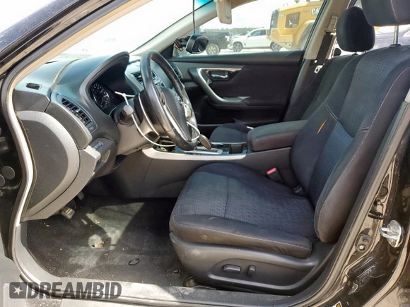 2013 Nissan Altima SV with VIN 1N4BL3AP9DC105529, listed as a Copart auction lot 61387585 with 200,113 mi miles and Salvage title. Bid and sale history available at DreamBid. Image 7.