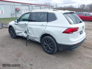 2022 Volkswagen Tiguan SE with VIN 3VV3B7AX0NM168531, listed as a IAAI auction lot 41879481 with 56,022 mi miles. Bid and sale history available at carsss.com. Image 3.
