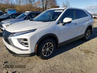 2024 Mitsubishi Eclipse Cross ES z VIN JA4ATUAA0RZ067663, wystawiony jako Copart lot #80663844 z przebiegiem 4 mil mil oraz Szkoda całkowita • Salvage title. Historia ofert i sprzedaży dostępna na DreamBid. Obrazek 1.