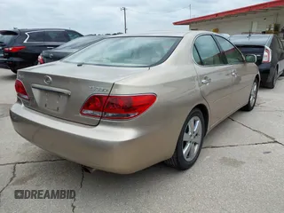 2005 Lexus ES 330 with VIN JTHBA30G855068642, listed as a IAAI auction lot 42137745 with 145,471 mi miles. Bid and sale history available at carsss.com. Image 4.
