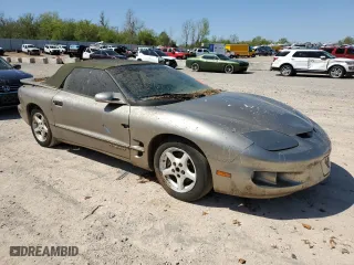 2001 Pontiac Firebird with VIN 2G2FS32K512112060, listed as a Copart auction lot 52384515 with 0 mi miles and Clean Title. Bid and sale history available at carsss.com. Image 4.