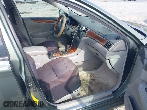 2005 Lexus ES 350 with VIN JTHBA30G955061909, listed as a IAAI auction lot 42765990 with 314,045 mi miles and . Bid and sale history available at DreamBid. Image 5.