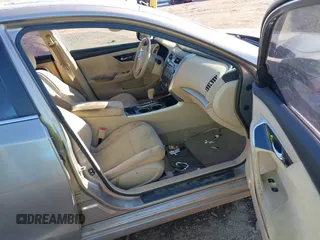 2014 Nissan Altima S with VIN 1N4AL3AP8EN256296, listed as a IAAI auction lot 41305987 with 142,762 mi miles and . Bid and sale history available at DreamBid. Image 5.