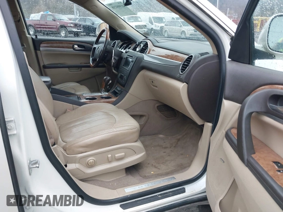 2011 Buick Enclave CXL-1 with VIN 5GAKRBED8BJ315116, listed as a IAAI auction lot 41995238 with 180,558 mi miles. Bid and sale history available at carsss.com. Image 5.