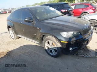 2011 BMW X6 35i z VIN 5UXFG2C50BLX07611, wystawiony jako IAAI lot #42235545 z przebiegiem 104 715 mil mil oraz . Historia ofert i sprzedaży dostępna na DreamBid. Obrazek 1.