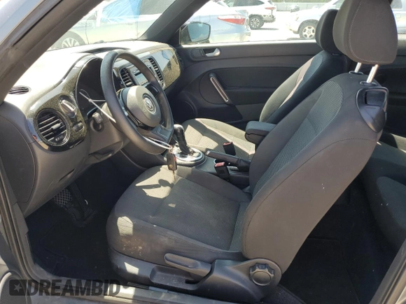 2014 Volkswagen Beetle Entry с VIN 3VWF17AT0EM641935, выставлен на аукционе Copart как лот 59895045 с пробегом 174 416 миль миль и Чистый • Clean title. История ставок и продаж доступна на DreamBid. Изображение 7.