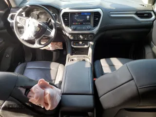 2023 GMC Acadia SLT with VIN 1GKKNMLS1PZ255801, listed as a Copart auction lot 42919585 with 24,233 mi miles and Salvage Title. Bid and sale history available at DreamBid. Image 8.