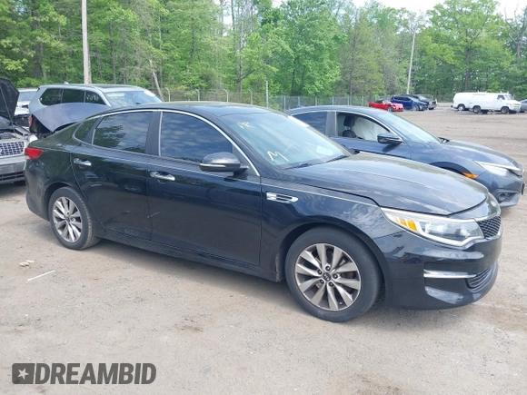 2018 Kia Optima LX with VIN 5XXGT4L32JG253713, listed as a IAAI auction lot 42172918 with 145,338 mi miles. Bid and sale history available at carsss.com. Image 13.
