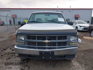 1998 Chevrolet Silverado 1500 with VIN 1GCEK14R4WE242624, listed as a IAAI auction lot 41451698 with 168,569 mi miles and . Bid and sale history available at DreamBid. Image 12.