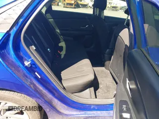2024 Hyundai Elantra SEL with VIN KMHLM4DG9RU751809, listed as a IAAI auction lot 42146662 with 8,942 mi miles and . Bid and sale history available at DreamBid. Image 8.