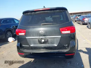 2017 Kia Sedona LX with VIN KNDMB5C19H6242467, listed as a IAAI auction lot 41836591 with 95,403 mi miles. Bid and sale history available at carsss.com. Image 16.