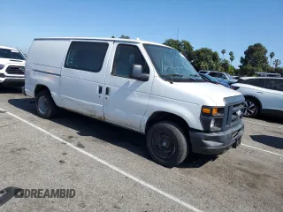 2014 Ford Econoline Cargo Commercial with VIN 1FTNE1EW2EDA41272, listed as a Copart auction lot 60940174 with 249,854 mi miles and Clean title. Bid and sale history available at DreamBid. Image 4.