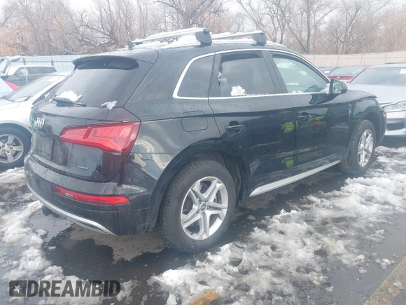 2019 Audi Q5 Premium with VIN WA1ANAFY1K2072299, listed as a IAAI auction lot 41101220 with 39,339 mi miles. Bid and sale history available at carsss.com. Image 4.