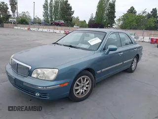 2004 Hyundai XG with VIN KMHFU45E24A363583, listed as a IAAI auction lot 42131410 with 151,476 mi miles. Bid and sale history available at carsss.com. Image 6.