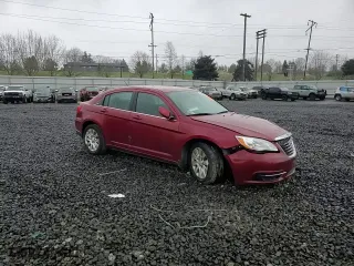 2013 Chrysler 200 LX with VIN 1C3CCBAB1DN691682, listed as a Copart auction lot 45865915 with 113,484 mi miles and Salvage Title. Bid and sale history available at carsss.com. Image 11.