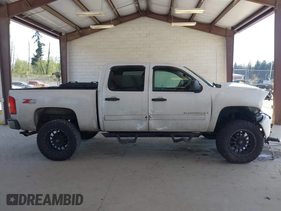 2008 Chevrolet Silverado 1500 LTZ with VIN 3GCEK13338G307620, listed as a IAAI auction lot 42117372 with 171,064 mi miles. Bid and sale history available at carsss.com. Image 13.