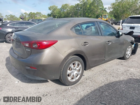 2014 Mazda 3 i Sport with VIN JM1BM1U75E1121358, listed as a IAAI auction lot 42137298 with 163,722 mi miles and . Bid and sale history available at DreamBid. Image 4.