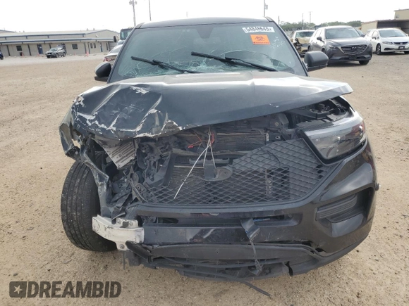 2022 Ford Police Interceptor Utility z VIN 1FM5K8AB2NGA58118, wystawiony jako Copart lot #54846645 z przebiegiem Nie podano mil oraz Szkody całkowita. Historia ofert i sprzedaży dostępna na DreamBid. Obrazek 5.