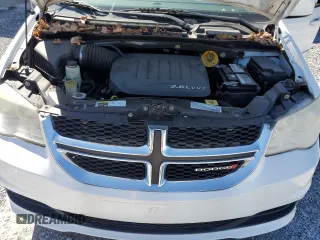 2014 Dodge Grand Caravan SXT z VIN 2C4RDGCG9ER154586, wystawiony jako Copart lot #50262835 z przebiegiem 201 612 mil mil oraz Czysty tytuł • Clean title. Historia ofert i sprzedaży dostępna na DreamBid. Obrazek 12.