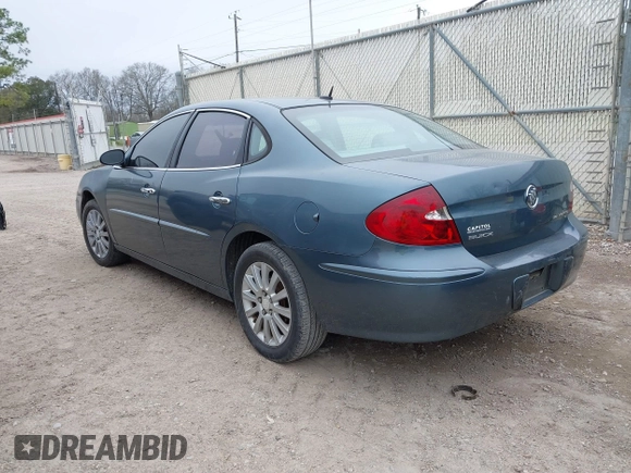 2007 Buick LaCrosse CXS with VIN 2G4WE587171136660, listed as a IAAI auction lot 41516283 with 210,006 mi miles. Bid and sale history available at carsss.com. Image 3.