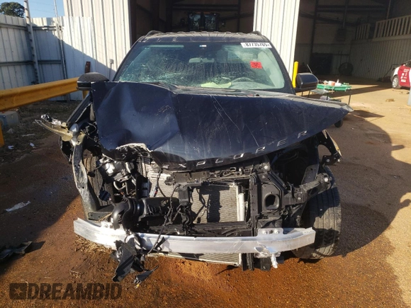 2023 Ford Explorer XLT z VIN 1FMSK8DH1PGB80247, wystawiony jako Copart lot #87735765 z przebiegiem Nie podano mil oraz Szkoda całkowita • Salvage title. Historia ofert i sprzedaży dostępna na DreamBid. Obrazek 5.
