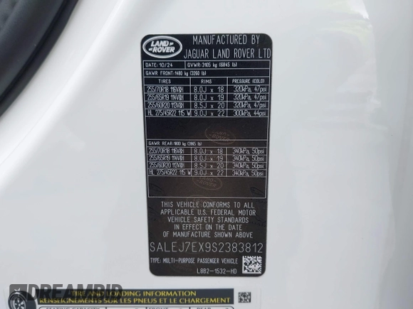 2025 Land Rover Defender S with VIN SALEJ7EX9S2383812, listed as a IAAI auction lot 41941914 with 412 mi miles and . Bid and sale history available at DreamBid. Image 9.