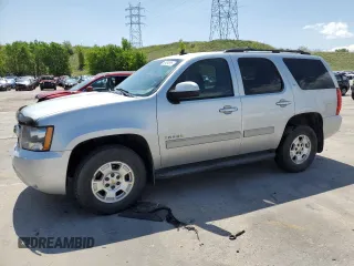 2013 Chevrolet Tahoe LT z VIN 1GNSKBE0XDR144736, wystawiony jako Copart lot #58484995 z przebiegiem 218 448 mil mil oraz Czysty tytuł • Clean title. Historia ofert i sprzedaży dostępna na DreamBid. Obrazek 1.