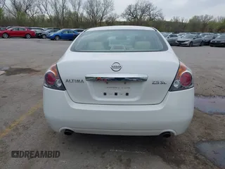 2012 Nissan Altima 2.5 with VIN 1N4AL2AP4CN533372, listed as a IAAI auction lot 41957380 with 108,594 mi miles and . Bid and sale history available at carsss.com. Image 16.