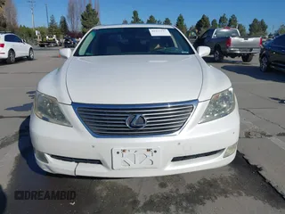 2007 Lexus LS 460 with VIN JTHBL46F575047233, listed as a IAAI auction lot 41933117 with Not Provided miles. Bid and sale history available at carsss.com. Image 11.