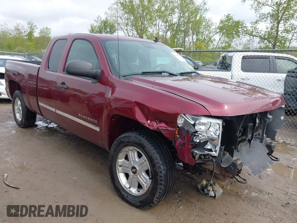2013 Chevrolet Silverado 1500 LT with VIN 1GCRKSE74DZ398351, listed as a IAAI auction lot 42198969 with 184,962 mi miles and . Bid and sale history available at DreamBid. Image 1.