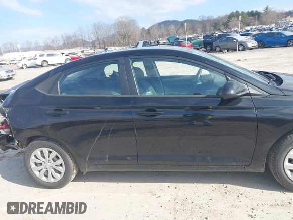 2021 Hyundai Accent SE z VIN 3KPC24A61ME134031, wystawiony jako IAAI lot #41534070 z przebiegiem 88 217 mil mil oraz . Historia ofert i sprzedaży dostępna na DreamBid. Obrazek 14.