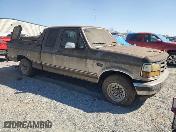 1992 Ford F-150 with VIN 1FTEX15N5NKA92195, listed as a Copart auction lot 74063034 with 273,388 mi miles and Salvage Title. Bid and sale history available at carsss.com. Image 4.