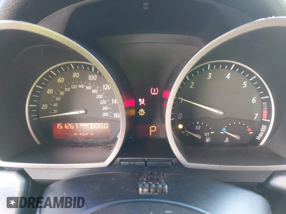 2004 BMW Z4 2.5i z VIN 4USBT33544LS51157, wystawiony jako IAAI lot #41343067 z przebiegiem 151 267 mil mil oraz . Historia ofert i sprzedaży dostępna na DreamBid. Obrazek 7.