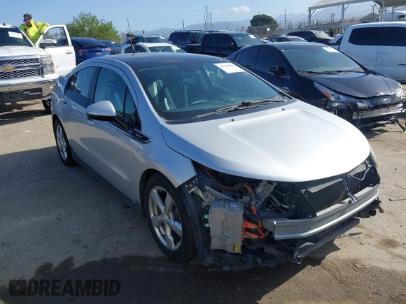 2012 Chevrolet Volt with VIN 1G1RB6E45CU100200, listed as a IAAI auction lot 41954928 with 179,431 mi miles and . Bid and sale history available at carsss.com. Image 1.