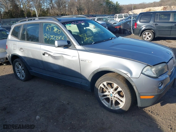 2007 BMW X3 3.0si with VIN WBXPC934X7WF15402, listed as a IAAI auction lot 41756885 with 999,999 mi miles. Bid and sale history available at carsss.com. Image 6.