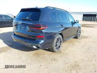 2024 BMW X7 xDrive40i with VIN 5UX23EM09R9S27315, listed as a IAAI auction lot 41978380 with 27,769 mi miles. Bid and sale history available at carsss.com. Image 4.