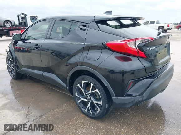 2020 Toyota C-HR LE z VIN JTNKHMBX1L1074377, wystawiony jako IAAI lot #42135672 z przebiegiem 88 846 mil mil oraz . Historia ofert i sprzedaży dostępna na DreamBid. Obrazek 3.