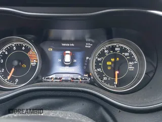 2021 Jeep Cherokee Trailhawk с VIN 1C4PJMBX7MD119790, выставлен на аукционе IAAI как лот 41303544 с пробегом 39 379 миль миль и . История ставок и продаж доступна на DreamBid. Изображение 7.
