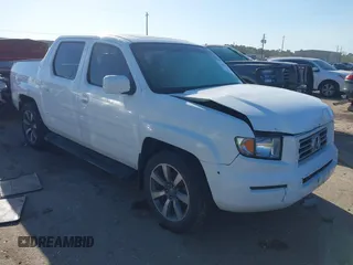2008 Honda Ridgeline RTL z VIN 2HJYK165X8H518321, wystawiony jako IAAI lot #41763883 z przebiegiem 97 027 mil mil oraz . Historia ofert i sprzedaży dostępna na DreamBid. Obrazek 1.