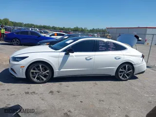 2022 Hyundai Sonata SEL Plus with VIN KMHL44J25NA228145, listed as a IAAI auction lot 41779617 with 37,839 mi miles. Bid and sale history available at carsss.com. Image 14.