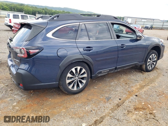 2023 Subaru Outback Limited with VIN 4S4BTANC1P3195233, listed as a Copart auction lot 61351885 with 14,647 mi miles and Salvage title. Bid and sale history available at DreamBid. Image 3.